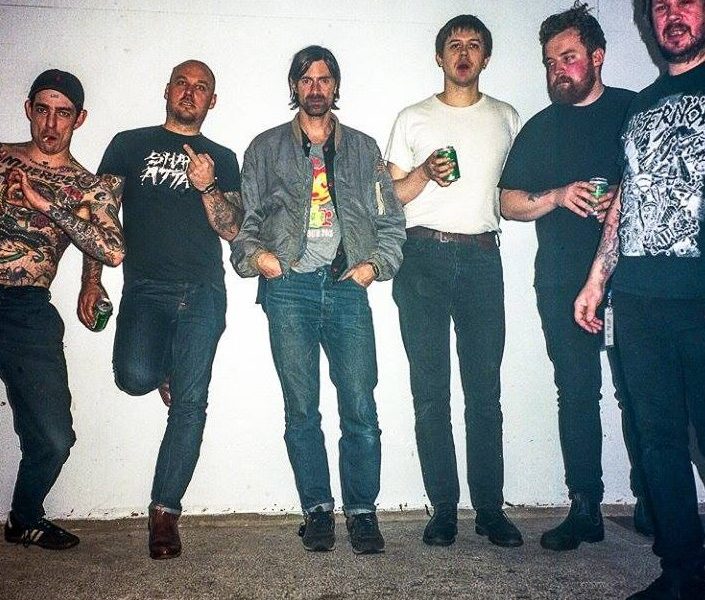 スウェーデンのガレージパンクバンド Viagra Boys、シングル『Sports