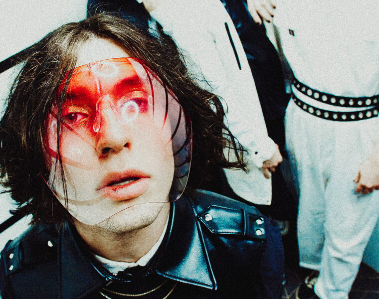 Rickyインディーズ時代のバンド、BADxTIMING 音源公開】Naked Message／BAD×TIMING ※DASEINデビュー前にVo