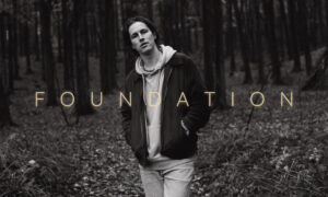 Riley Pearce、'Foundation'のリリックビデオを公開