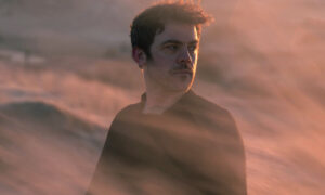 OUTER、'Mountains of Glass'を公開