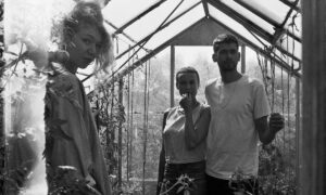 Whoman、'Damp The View'のリリックビデオを公開