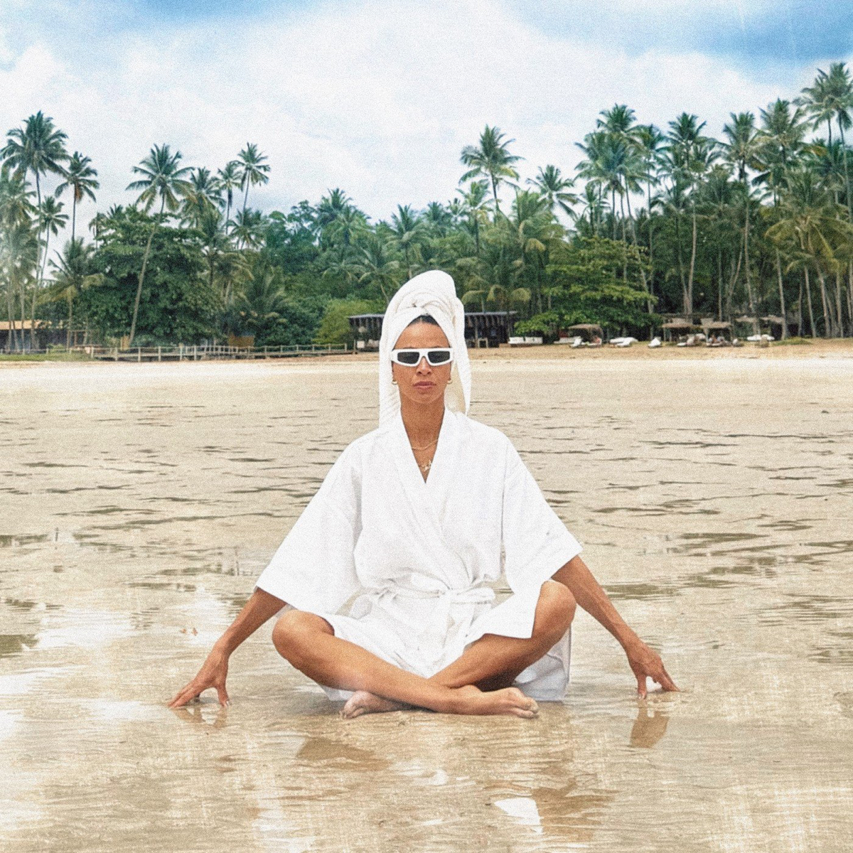 Adi Oasis Separate Ways 1