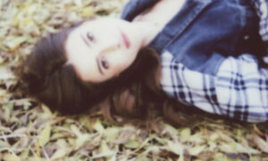 Cat Rose Smith、'Haunted House'を公開