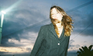 Louise Weseth、'Squares and Fences'を公開