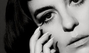 Madeleine Rose Witney、'Struttin''を公開