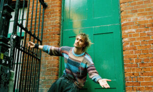 Martin Luke Brown、'hello !'のセッション映像を公開