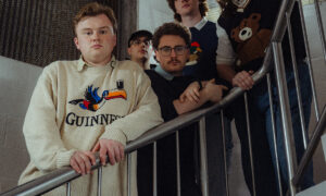 Streetlights、'What's Your Name Again?'を公開