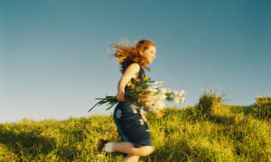 BEX、'In The Way'を公開