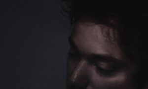 Catch Prichard、'Dancing In My Sleep'を公開