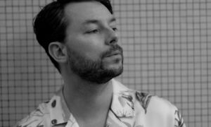 David Harks、'Sensual Horseback'を公開