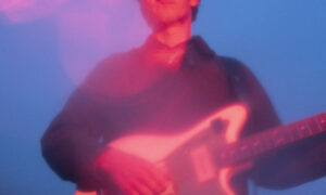 Moon Junit、'Video Games'を公開