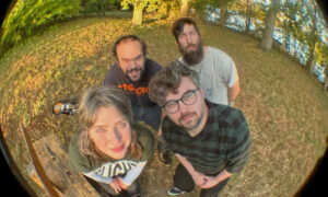 You're Laughing、'Big Brat'を公開