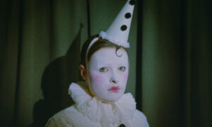 myie、'Headache'のMVを公開