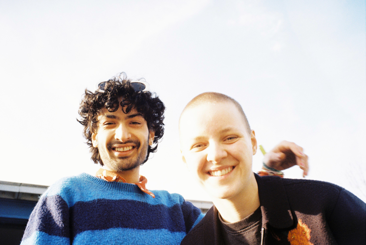 FUZZY TEETH x plonki