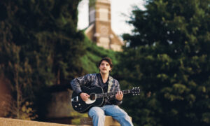 Matthew Steven Whitaker、'MATERIAL THINGS'のMVを公開